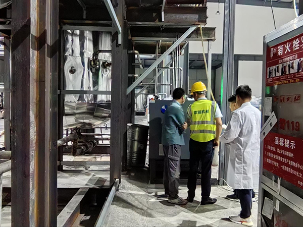 树脂反应釜内外双盘管控温双机一体黄瓜视频污污下载