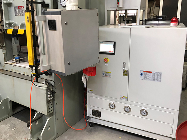 玻璃钢模具控温黄瓜视频污污下载2