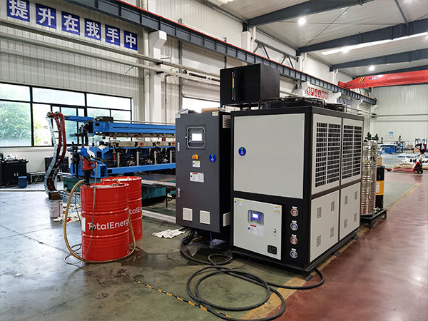 碳纤维成型黄瓜视频污污下载