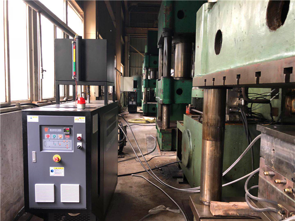 模具温度不均匀怎么解决？黄瓜视频污污下载了解一下！