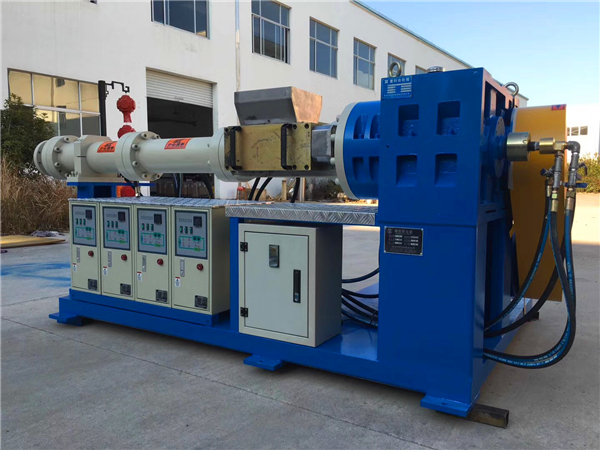 冷喂料挤出黄瓜视频污污下载